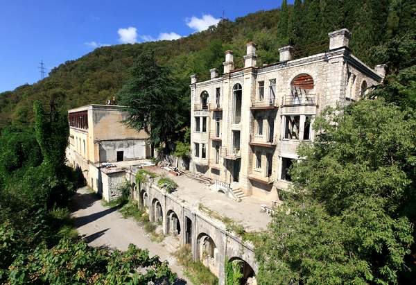 Пансионат «Скала» в Гаграх 2012 год. Фото: Агудзера /  abhaziatrip.ru