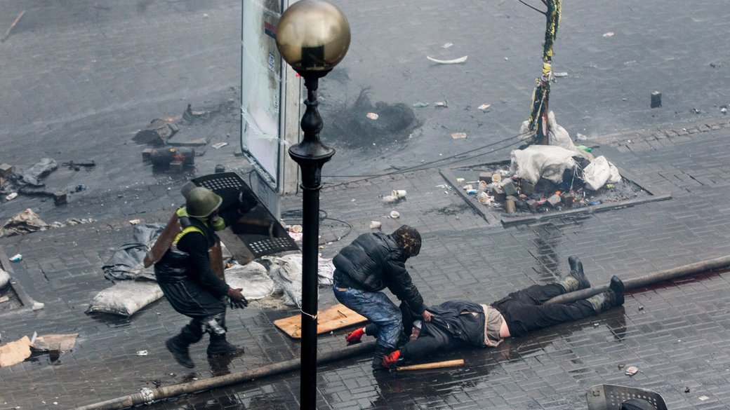 20 лютого 2014 року у Києві загинула найбільша кількість мітингувальників Євромайдану – 48. Їх разом з іншими 54 загиблими та смертельно пораненими учасниками мирних протестів упродовж зими 2013–2014 років і п'ятьма активістами Майдану, які загинули навесні 2014 року, обстоюючи демократичні цінності та територіальну цілісність України, назвали Героями Небесної Сотні.